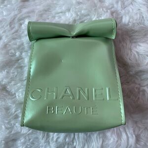 CHANEL✨ Beauty Bag